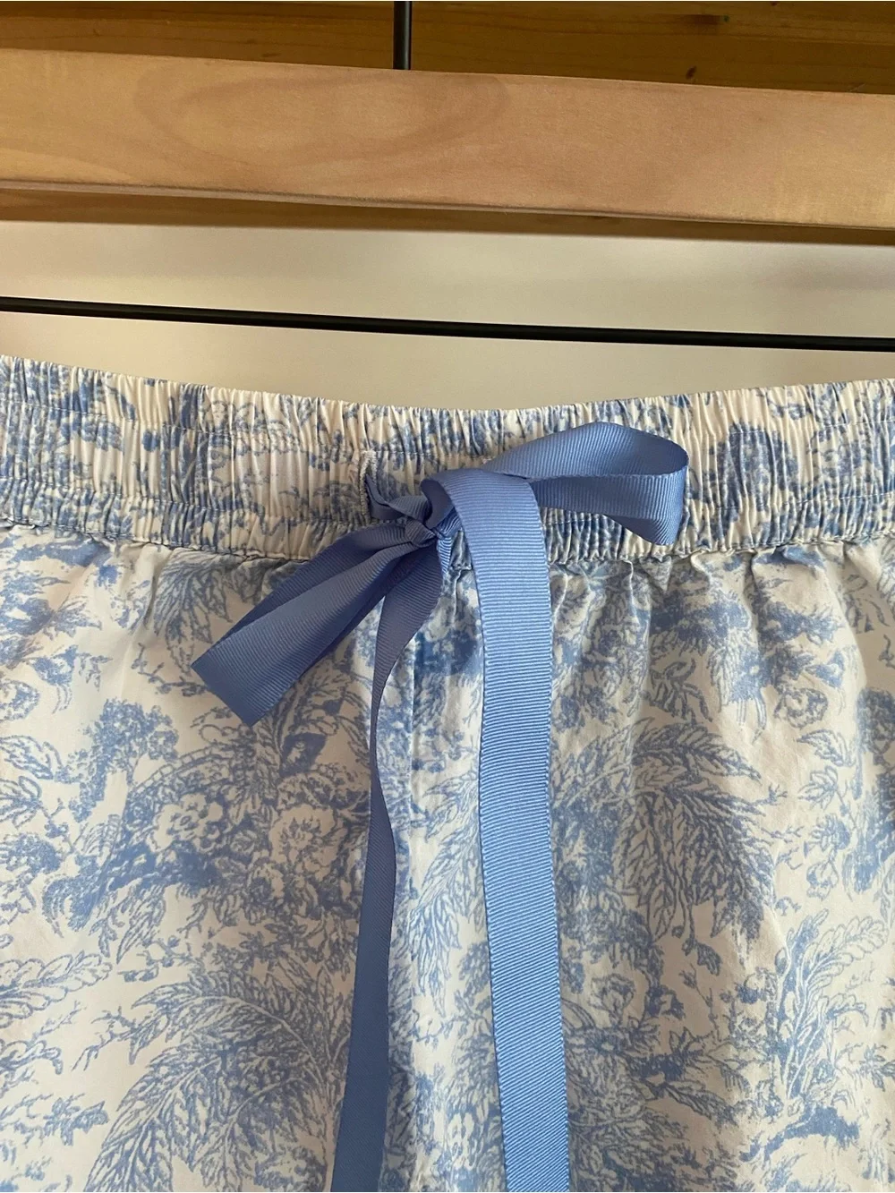 Anthropologie Blue White Toile Print Lace Trim Pajama Shorts Small